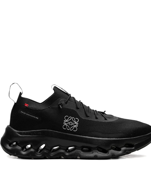 Loewe - On Cloud Tilt