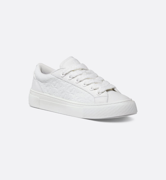"B33" Spin Sneaker