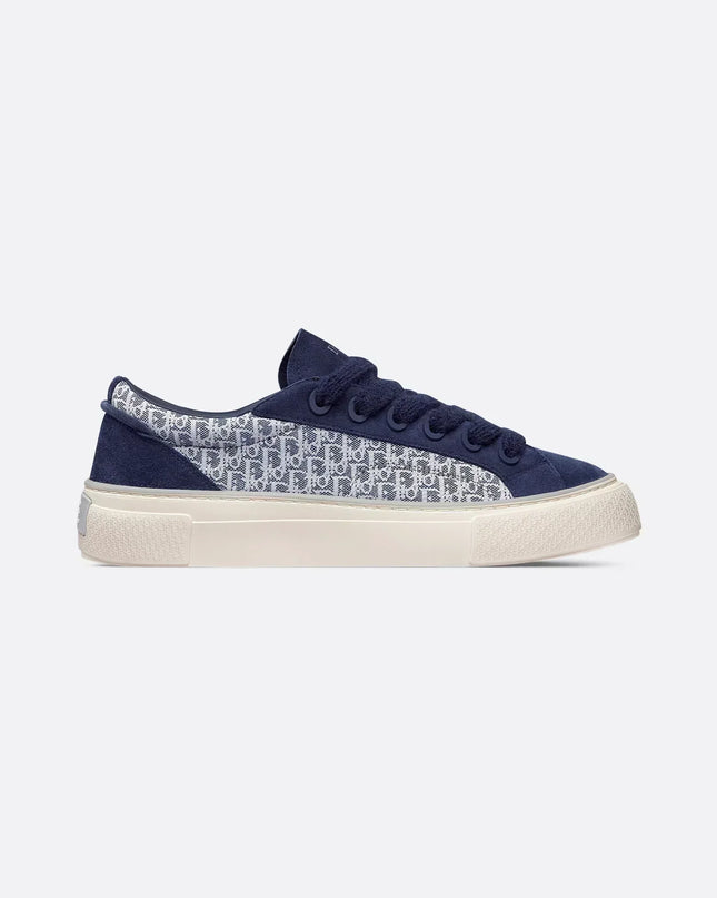 "B33" Spin Sneaker