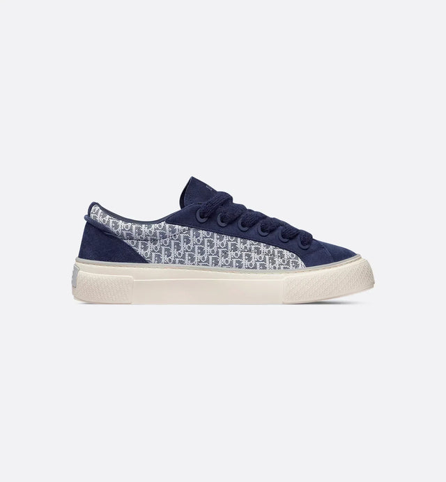 "B33" Spin Sneaker