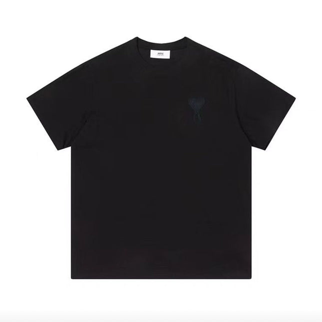 AMI Paris Classic Logo T-Shirt – Effortless French Drip 🇫🇷 - Mldripanddrop