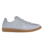 Pale Blue / 36