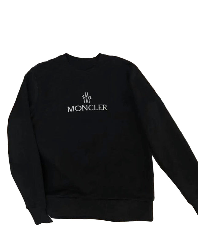 Moncler Pullover – Elevated Warmth, Effortless Style Mldrip