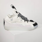 White/Black / 35