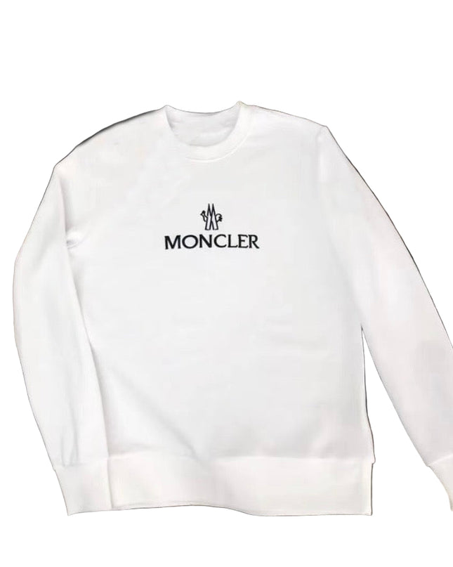 Moncler Pullover – Elevated Warmth, Effortless Style Mldrip