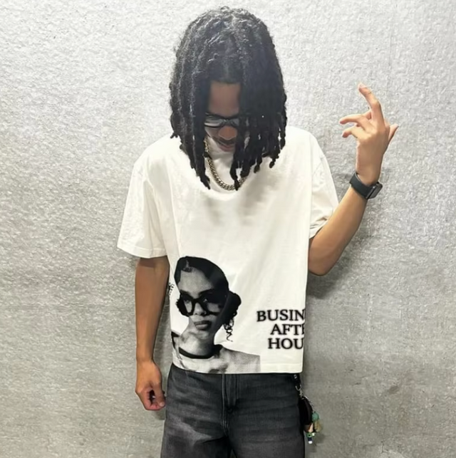 Hora T-shirt – product view 3