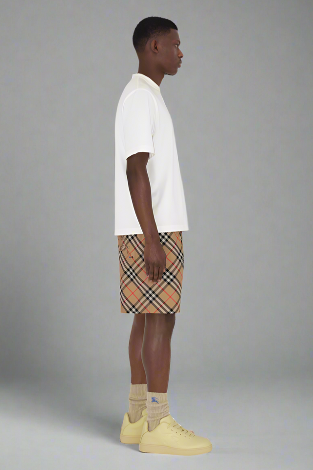Check Shorts – product view 3