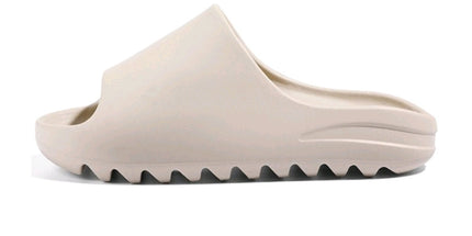 Yeezy Slides – Cloud Comfort, Everyday Flex - Mldripanddrop