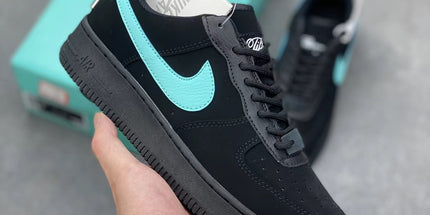Tiffany & Co. X Nike Air Force 1 Low Shoes