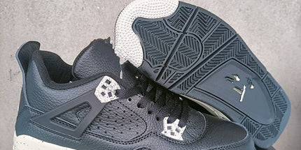 Jordan 4 Sneakers