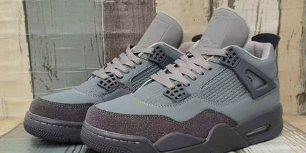 Jordan 4 Sneakers