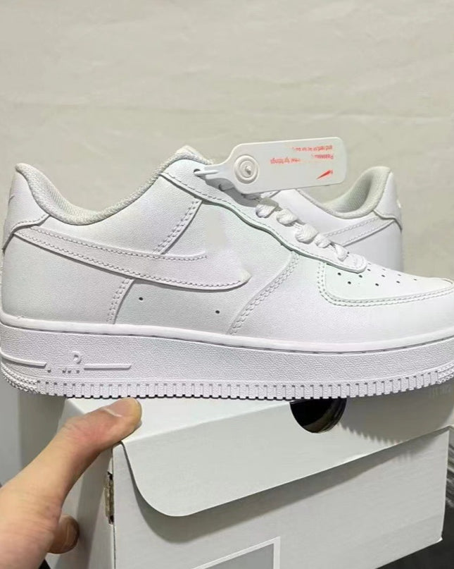 Nike Air Force 1 – product image 2