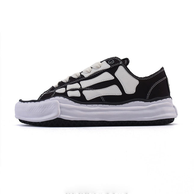 canvas shoes