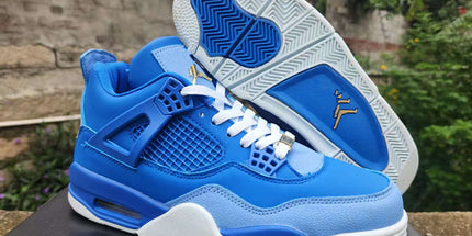 Jordan 4 Sneakers