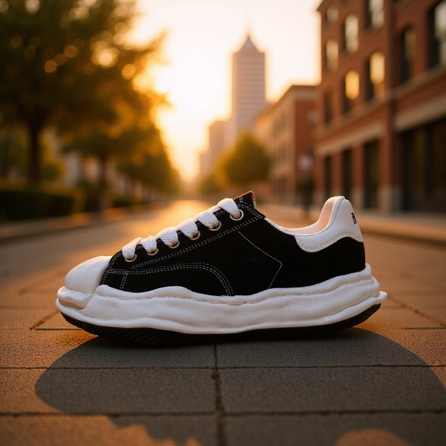 canvas shoes