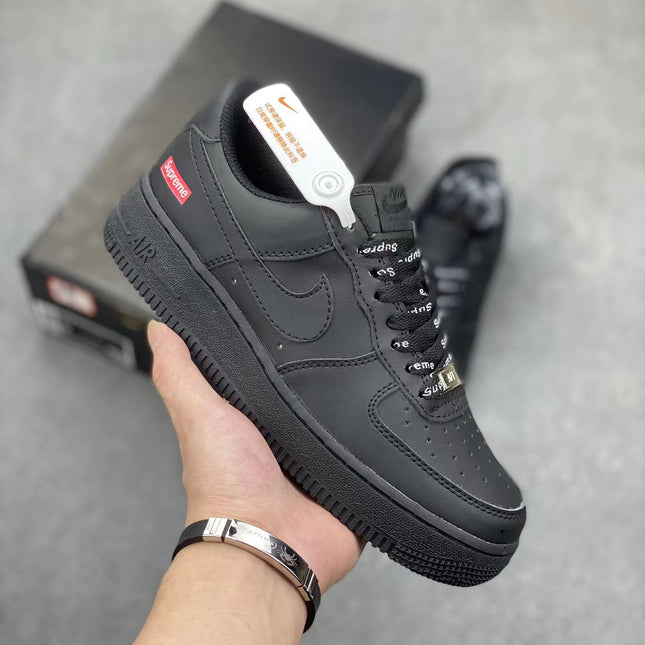 Air Force 1 White Hook Sneakers