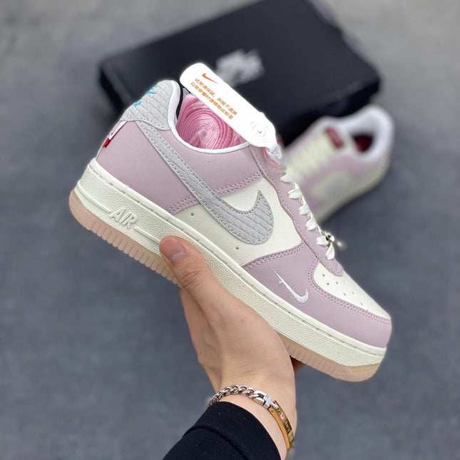 Tiffany & Co. X Nike Air Force 1 Low Shoes