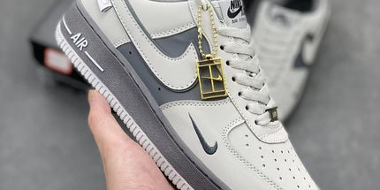 Tiffany & Co. X Nike Air Force 1 Low Shoes