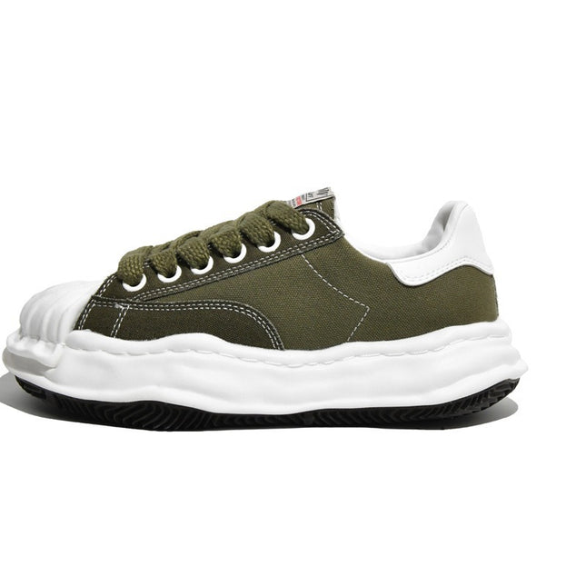 canvas shoes