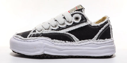 canvas shoes
