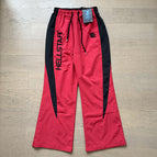 752 Red