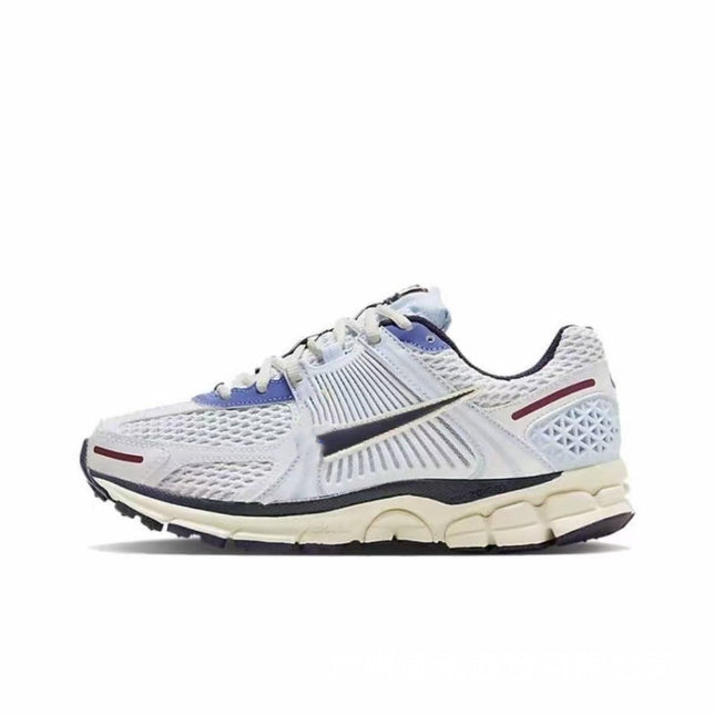 Nike Zoom Vomero 5