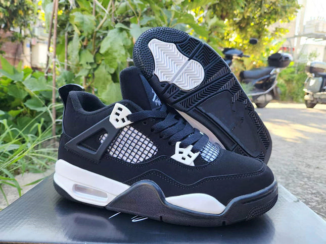 Jordan 4 Sneakers