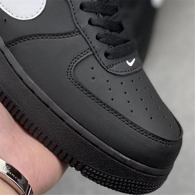Tiffany & Co. X Nike Air Force 1 Low Shoes