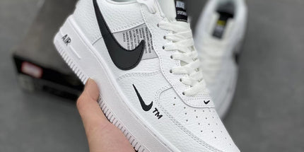 Tiffany & Co. X Nike Air Force 1 Low Shoes
