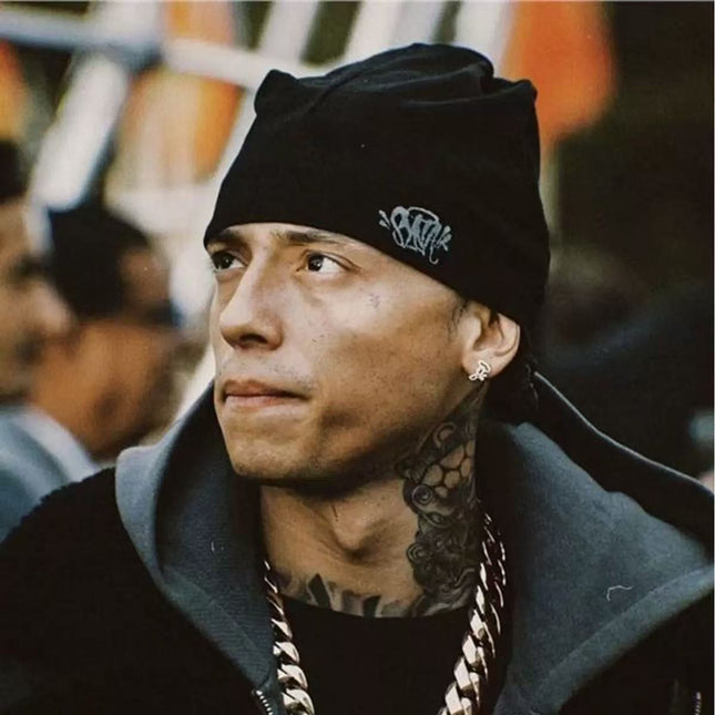 Vintage Embroidered Skull Hip-Hop Knit Hat