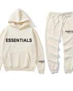 beige-essentials-trainingsanzug