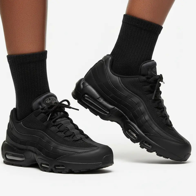Nike Air Max 95 Black Air Max 95 Mldrip