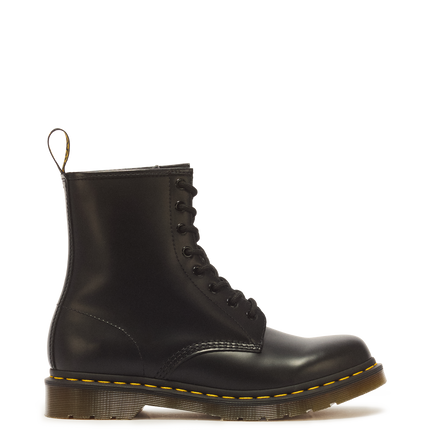 Dr. Martens 1460 Smooth Leather Boots in Black