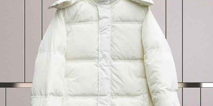Long-sleeved down jacket with a loose shape