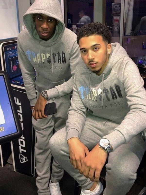 Hooded Sweatshirt and Sweatpants Mldrip