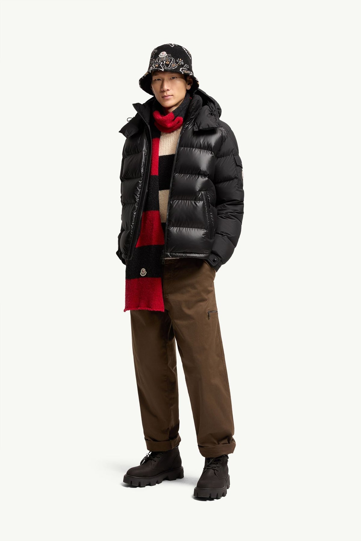 Moncler Maya hooded short down jacket in metallic black