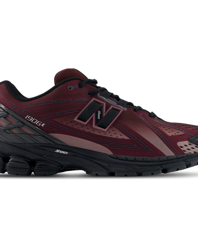 New Balance 1906E - Cherry Leather-Black
