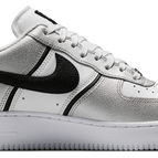 36 / Metallic Silver-White