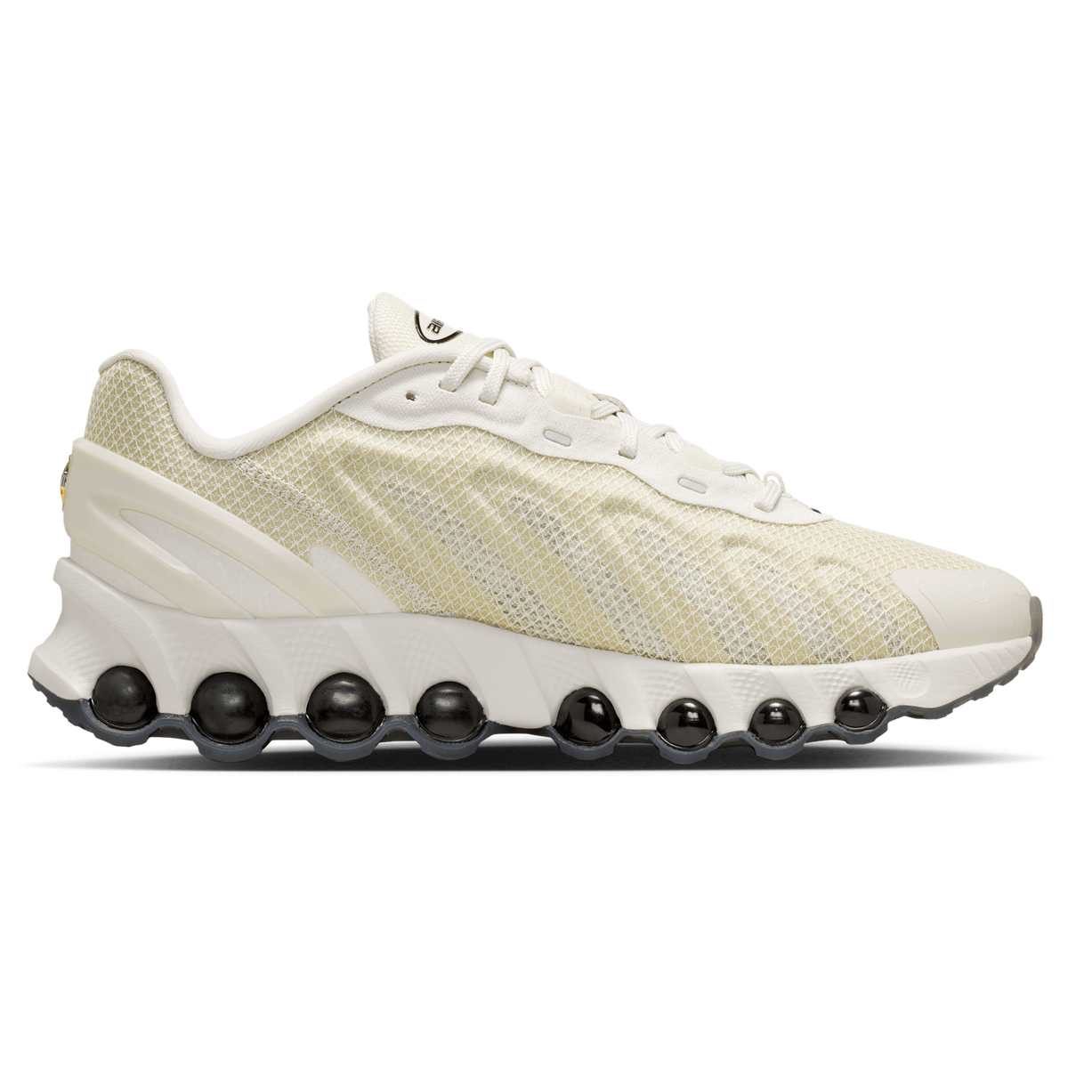 Nike Air Max Dn8 — Light Bone / Light Bone