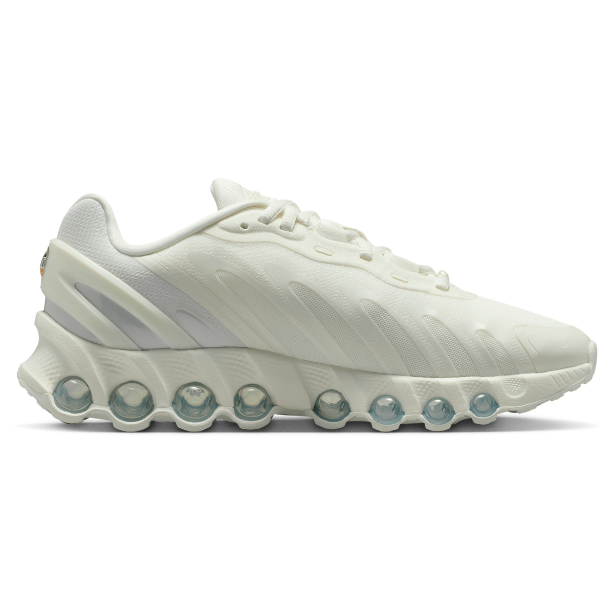 Nike Air Max Dn8 — Sail / White