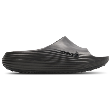 Nike ReactX Rejuven8 in Black-Black-Black (Classic)