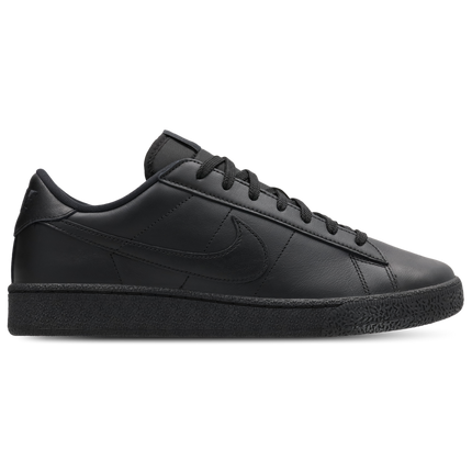 Nike Tennis Classic in Black-Black-Black