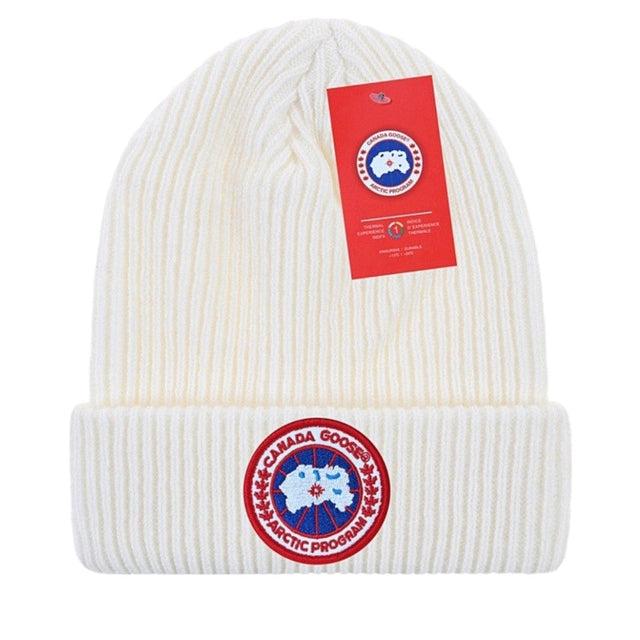 Canada Goose Beanie – product view 3