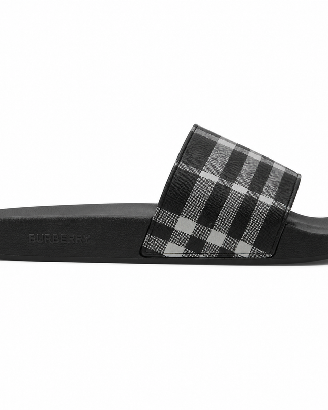 Burberry Slides – product view 2