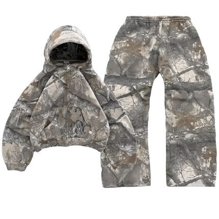 Akimbo Tracksuit – main product image