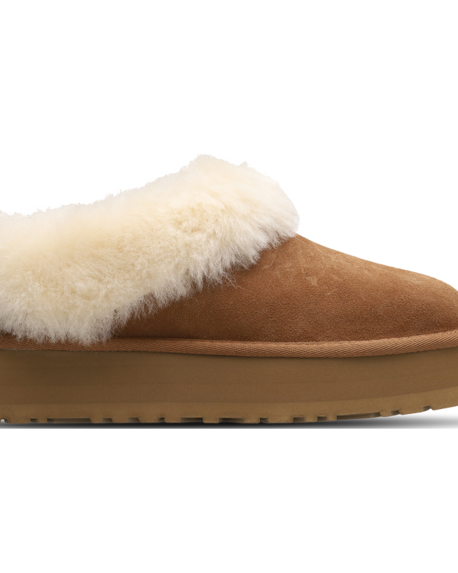 UGG Tazzelle Boots in Chestnut