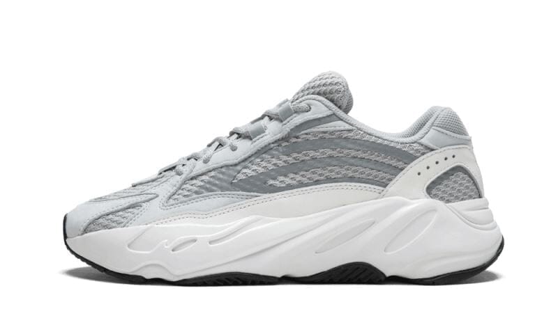 Yeezy 700 V2 — Static