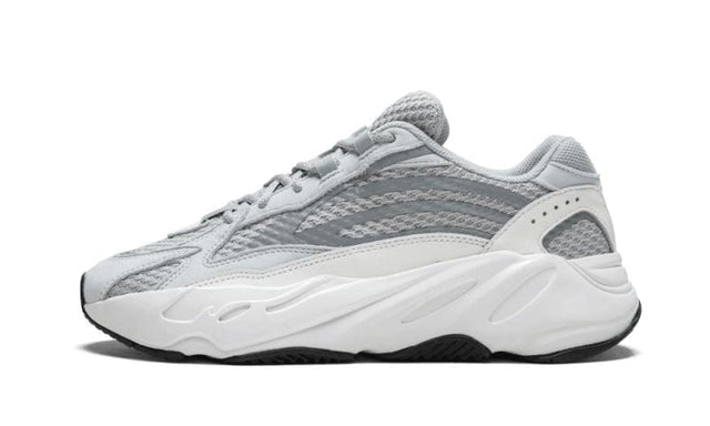 Yeezy 700 V2 — Static