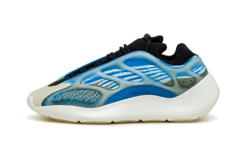 Yeezy 700 V3 — Arzareth